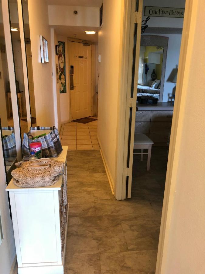מירטל ביץ' Beach Colony Ocean Front Executive Suite מראה חיצוני תמונה